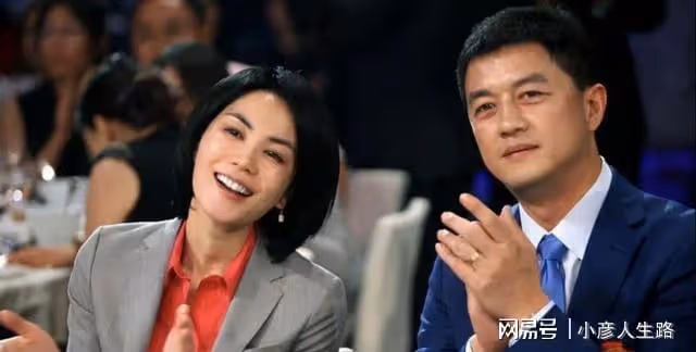 李亞鵬樸素裝扮山中喝茶，首次回應過億債務問題