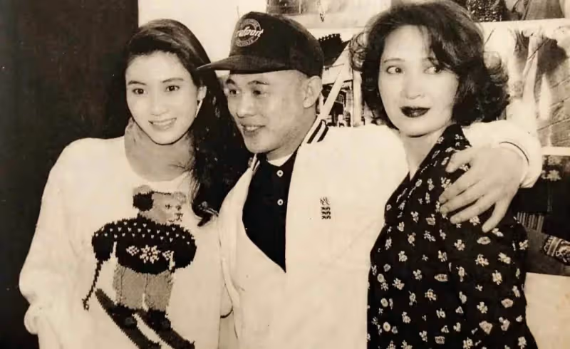 傳奇影后蕭芳芳!74歲罕露面,怒甩謝賢離婚秦祥林後「二婚超幸福」網友:活出了女人該有的樣子