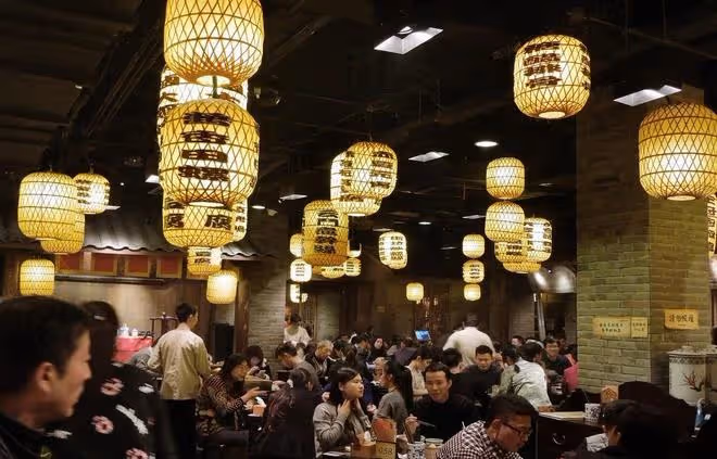 我離開的一個月飯店差點被小叔子弄倒閉,我回來以後直接把他趕走