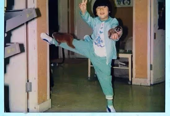 被嫌棄的一生!小龍女吳卓林「母拿她當上位籌碼」親父始終不認 遠赴加拿大「放下過去陰霾」與同性女友生活