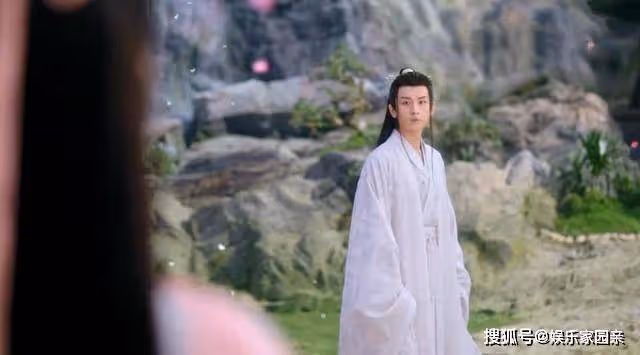 《沉香重華》番外：5人復活，帝尊躺贏，錄鳴最意外，唯獨她沒有復活