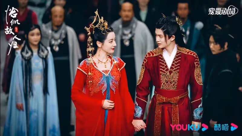 迪麗熱巴主演陸劇收視紀錄TOP9!《枕上書》網播量高達96.2億,《與君》創優酷歷史紀錄!