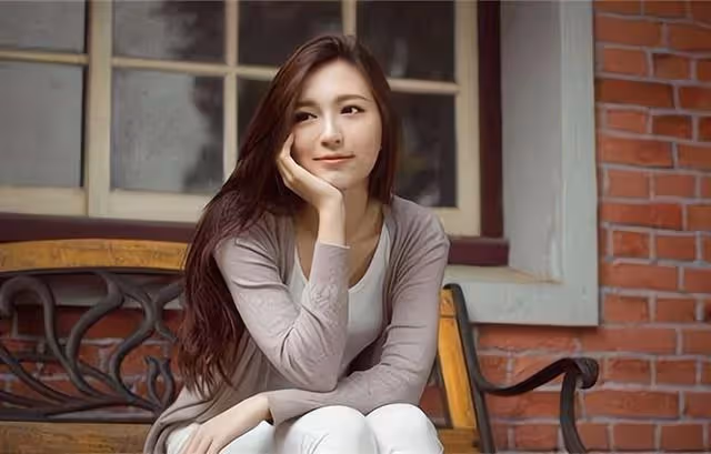 婆婆訂了AA半年，兒媳給岳母買兩套房，婆婆怒了：取消AA，我要三套
