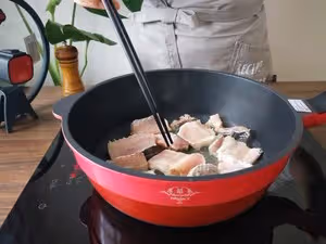 又麻又辣、嫩上加嫩的水煮豆花魚，在家輕鬆做
