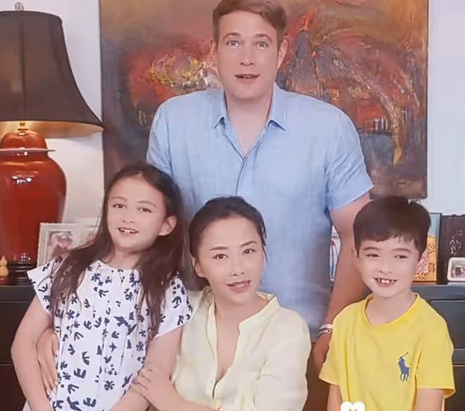 吳奇隆前妻一家慶中秋!混血兒女太像富豪老爸,豪宅曝光裝修奢華