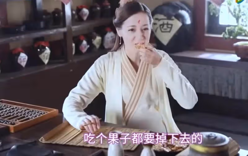 熱巴首次挑戰孕婦角色,笑著說出一句話,導演臉都變了,太可愛啦