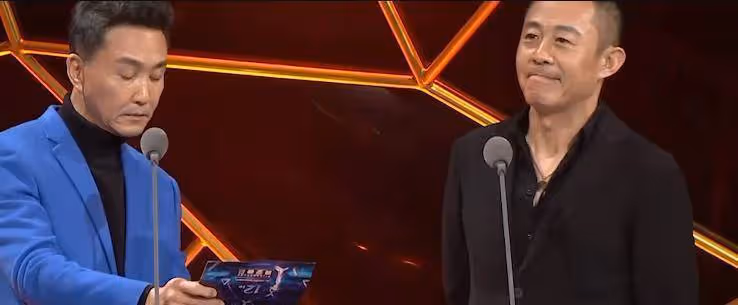 「人間尤物」殷桃:錯失金鷹,情途坎坷,如今42歲煥發第二春