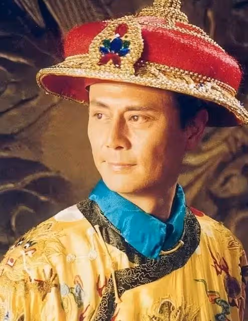 8位瓊瑤男星顏值今昔對比,有人帥了一輩子,有人發福口碑顏值雙雙暴跌