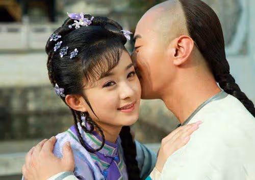 3段感情全錯付!遇初戀劈腿「被罵豬嘴沒學歷」 34歲奉子成婚「嫁高富帥」又閃離