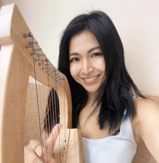 TVB前知名女星遭製作人騷擾!差點被強吻,對方開價2萬包養一個月