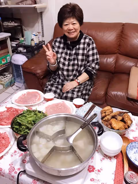 原本想疼愛媳婦,廖輝英進門「看見兒子洗碗」心疼喊:我來就好 引共鳴「講出婆婆心聲」:真的會不捨