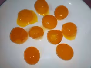 麻薯蛋黃酥，酥掉渣‼️（給出單個需要的材料量）