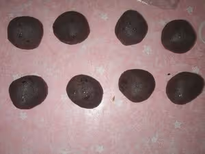 麻薯蛋黃酥，酥掉渣‼️（給出單個需要的材料量）