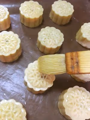 廣式椰香奶黃月餅