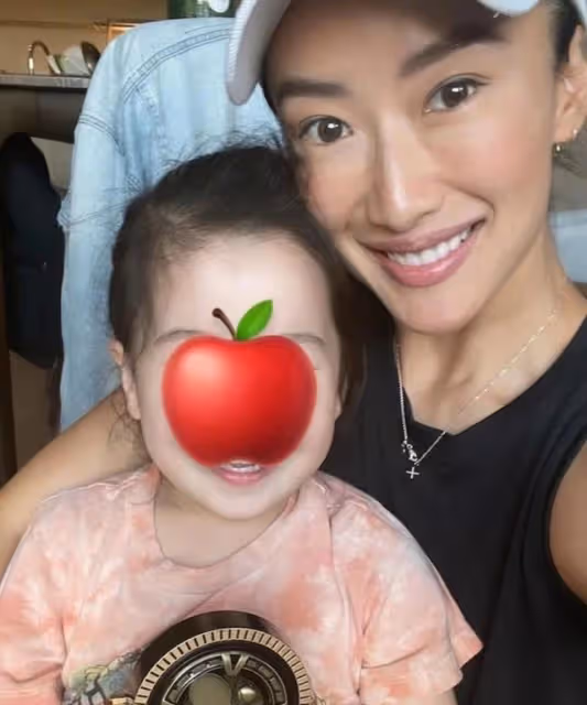 樣貌曝光!謝霆鋒胞妹錯手曬出3歲女兒照片,正宗華人樣無混血感
