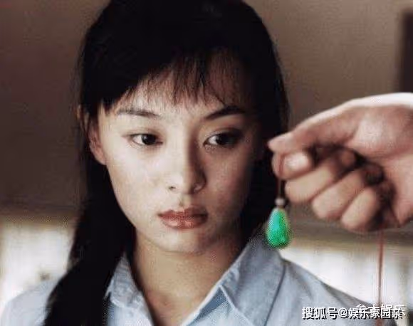 孫儷孫艷雙向付出的親情：怨恨過薄情父親，卻寵愛同父異母的妹妹