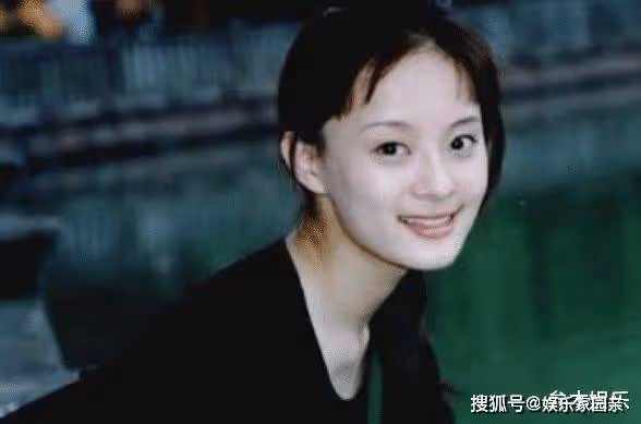 孫儷孫艷雙向付出的親情：怨恨過薄情父親，卻寵愛同父異母的妹妹