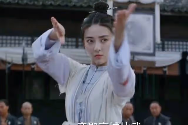 《飛狐外傳》秦俊傑版女主是誰？《飛狐外傳》秦俊傑版有苗若蘭嗎