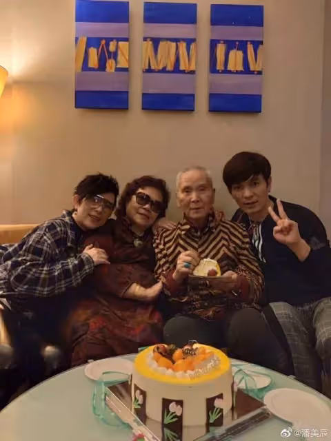 潘美辰81歲父生日「哥哥罕見露面」兄妹皆未嫁娶! 兩人不合「20年沒聯絡」今冰釋前嫌伴父母終老