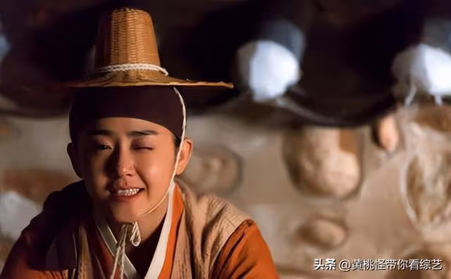 文根英:險些截肢手臂長疤明顯,發福垮臉顯老,退居幕後享受生活