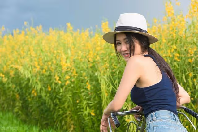 「女兒，拆遷房裝修好了，帶女婿回家吃飯吧」女兒：不了，不敢去