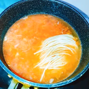 酸湯肥牛面（減肥都可以吃的）
