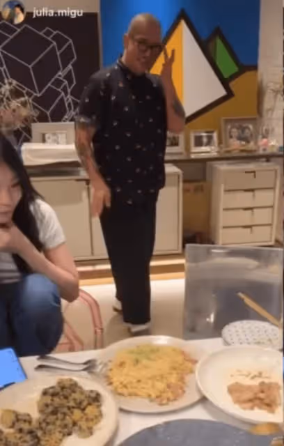 大S帶老公與家人聚餐 具俊曄親自下廚照顧小孩