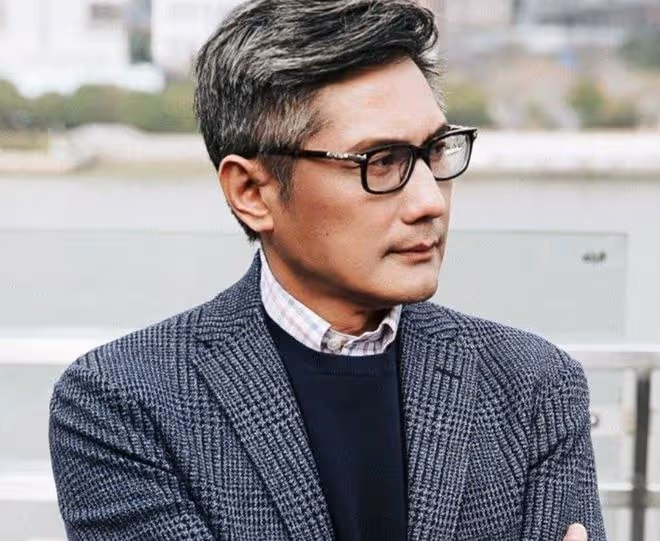 包小柏痛失22歲女兒,時隔大半年走出陰霾,內地拍戲缺席侄子婚禮