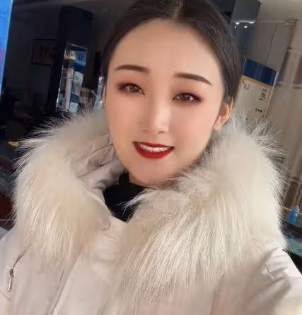 借大衣哥名氣成百萬網紅,陳亞楠現在分手,對百萬彩禮隻字不提
