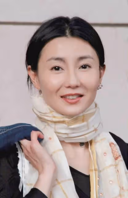 瘦成皮包骨頭、青筋凸出,9位脫相式衰老的女星,今昔對比差距大