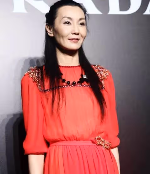 瘦成皮包骨頭、青筋凸出,9位脫相式衰老的女星,今昔對比差距大