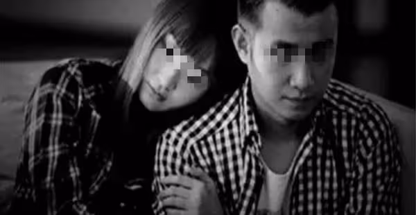 老婆出外打工兩年,回來後和我親熱,打開燈驚見「一幕」,我嚇的臉綠了!