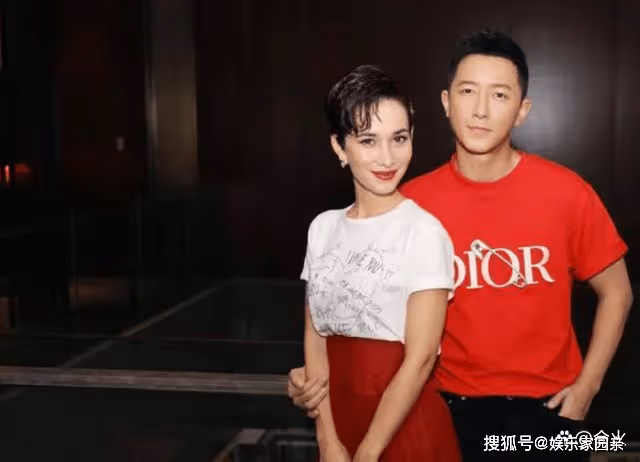 韓庚和盧靖姍宣布得女,一家三口同框幸福滿溢