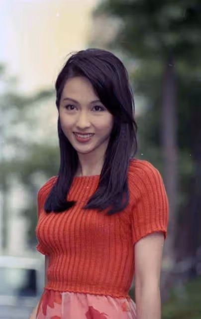 香港家喻戶曉的女神,被家人拖了半輩子的黎姿,才是真正版的「樊勝美」?