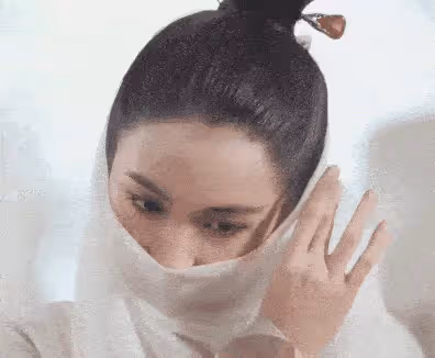 香港家喻戶曉的女神,被家人拖了半輩子的黎姿,才是真正版的「樊勝美」?
