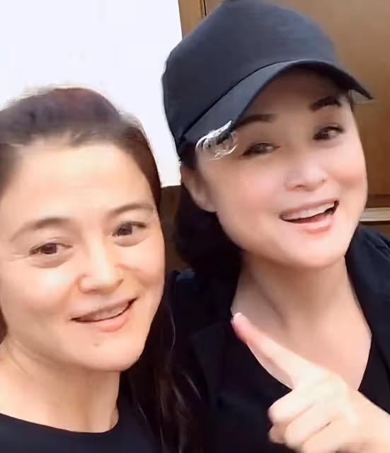 第二個中秋節餘月仙逝世,姐姐合影悼念:大姐,你好嗎?