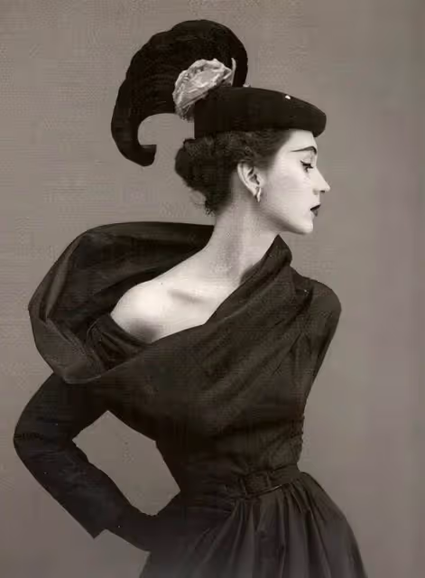 50年代最貴的女模朵薇瑪:氣質更甚赫本,經歷3段婚姻,孤獨離世
