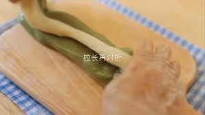 自製奶黃冰皮月餅🥮冰冰涼涼 奶香濃郁