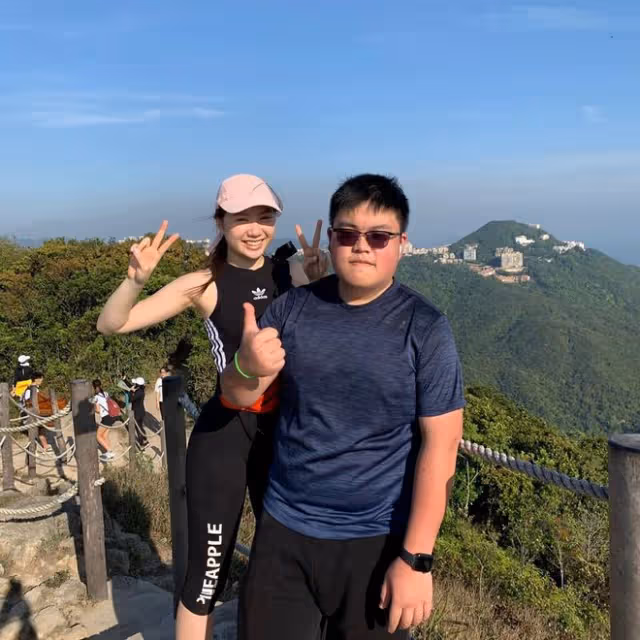 呂良偉攜侄女回內地拍戲!兩叔侄長太像,21歲兒子罕露面身材圓潤