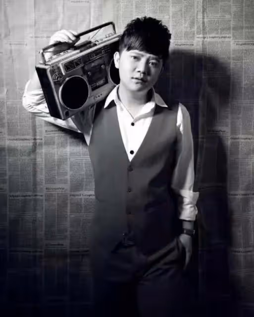 歌手傅松患口腔癌去世,最後一面臉部潰爛,主動放棄治療享年36歲