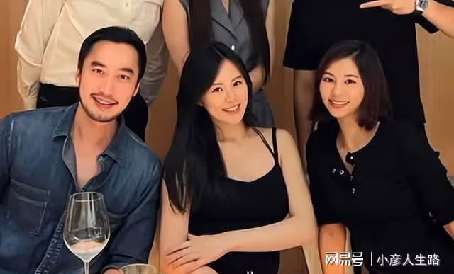 賴弘國曬照慶祝老婆坐完月子,女方產後氣色不錯,兩人同框秀恩愛