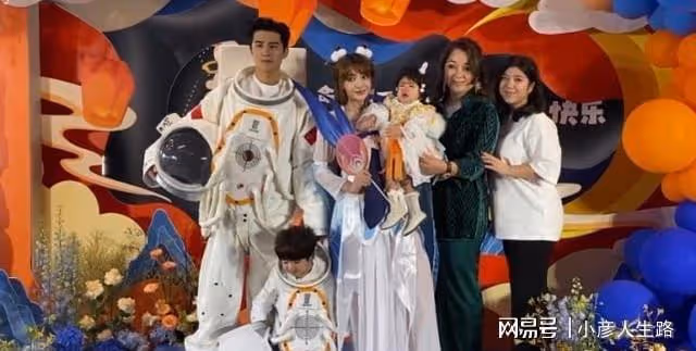 麥迪娜跟女兒一起過生日,一歲艾米麗大方出鏡,五官深邃像爸爸