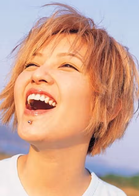 從歌後到「魔女」!她為頂客男友「摘除子宮後分手」 今45歲不婚不孕:,「原生家庭影響一生」