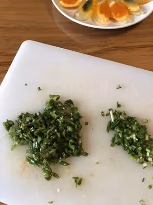 青椒皮蛋-小時候的味道