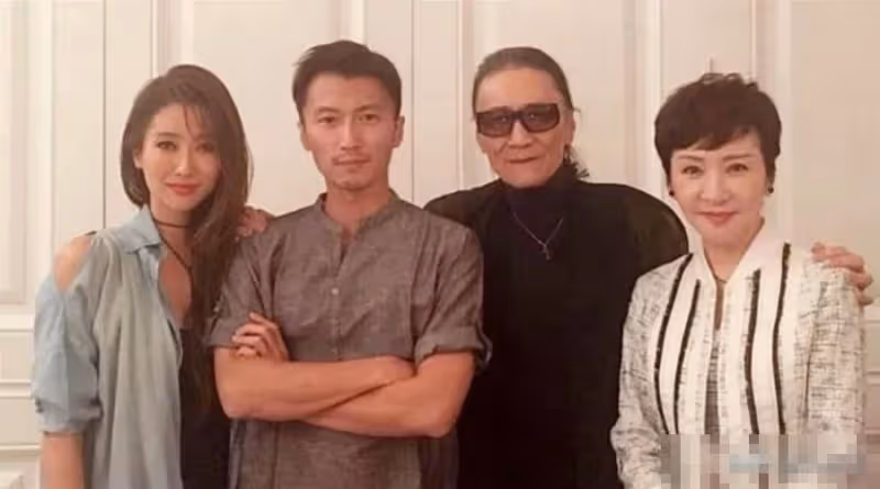 37歲未婚生女,謝婷婷換男友的速度如同換衣服,女兒生父至今成謎