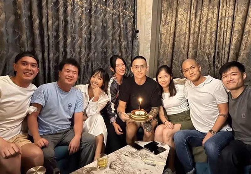 前TVB女藝人梁靖琪為老公慶生 三代同堂一起慶生很溫馨