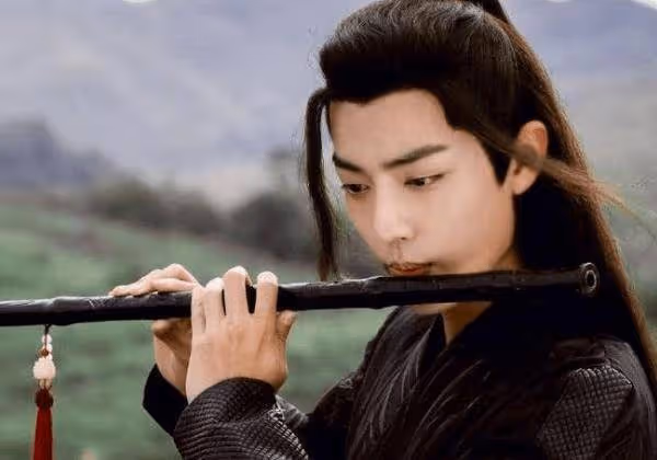 陳情令:難怪藍湛只教思追問靈,得知原因後,阿苑好委屈!