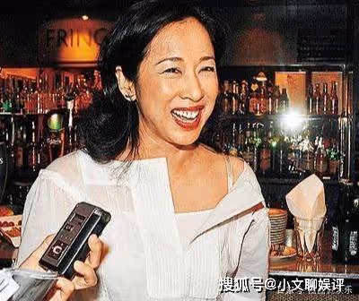 郭晶晶婆婆的豪橫人生：19歲成港姐，50歲再嫁億萬富豪，今活成少女