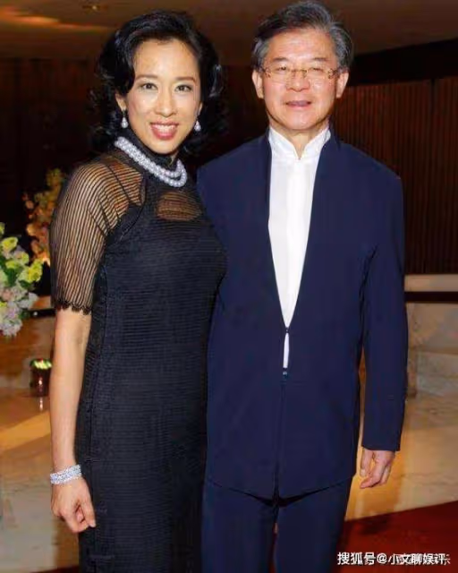 郭晶晶婆婆的豪橫人生：19歲成港姐，50歲再嫁億萬富豪，今活成少女