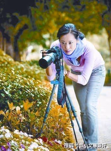 郭晶晶婆婆的豪橫人生：19歲成港姐，50歲再嫁億萬富豪，今活成少女